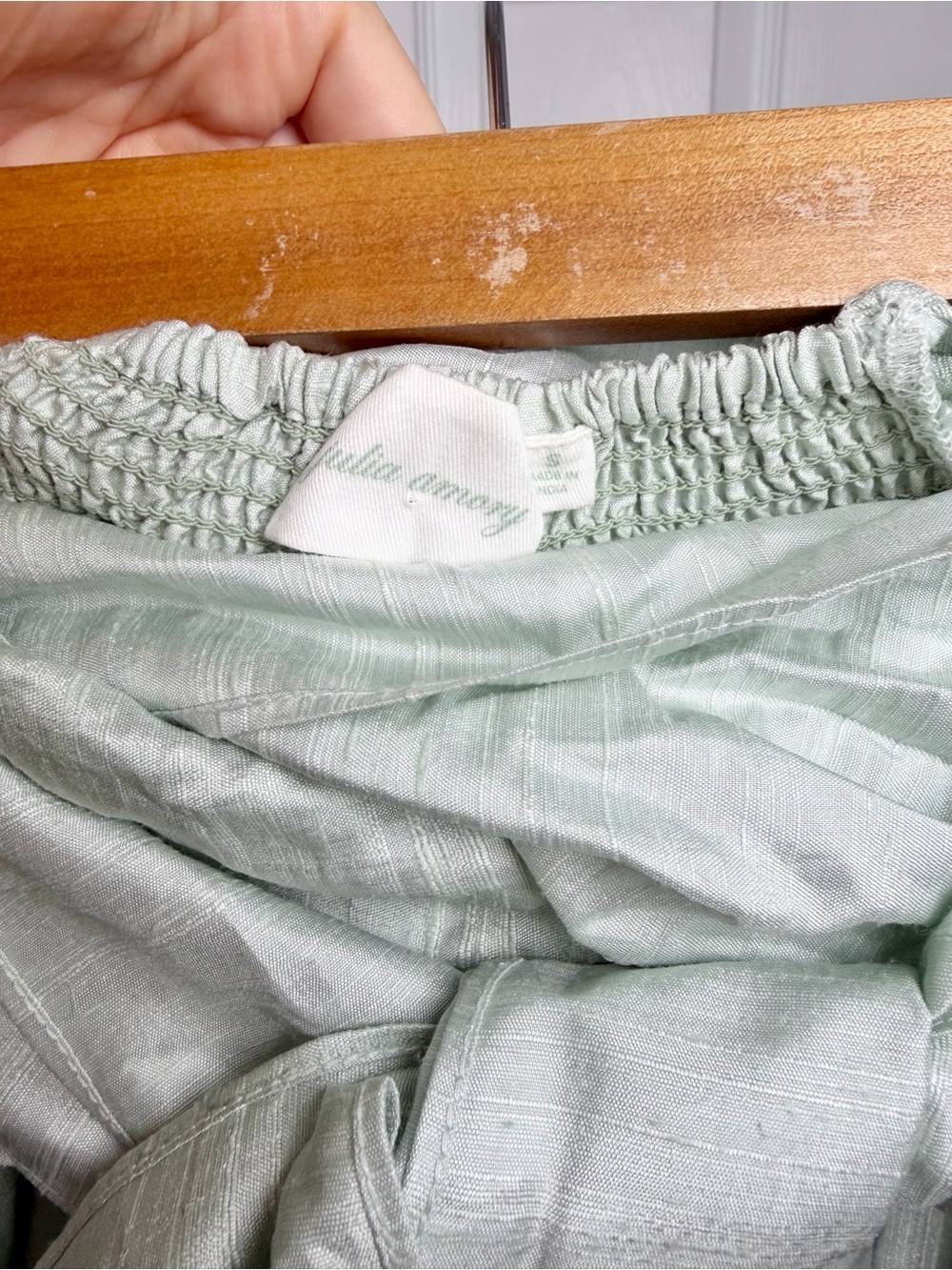 Julia Amory Size S • Cartagena Pale Green Silk Wrap Midi Skirt Tie Waist. - Picture 4 of 5